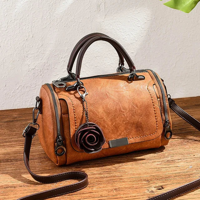 Handtasche mit Rosenmotiv