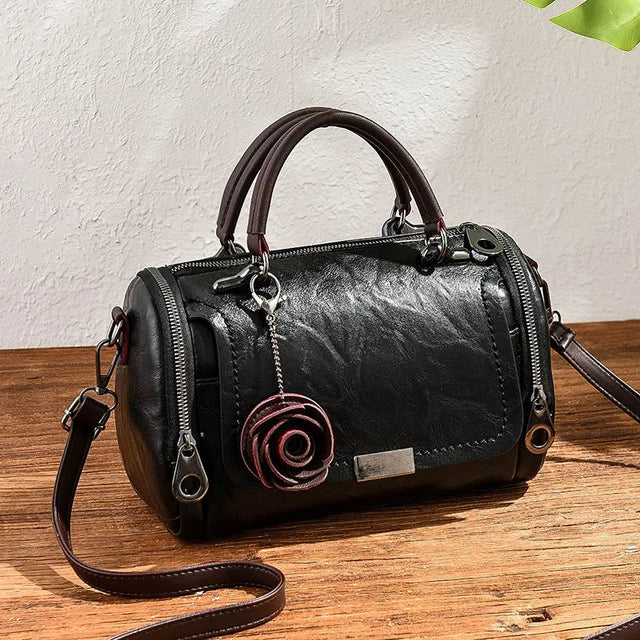 Handtasche mit Rosenmotiv