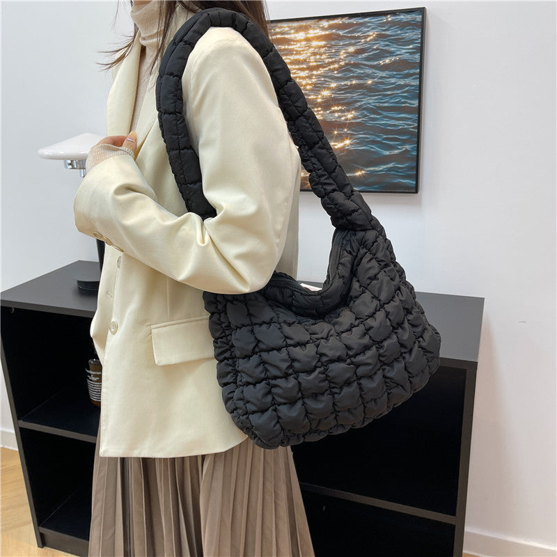 Scrunchie Hobo-Tasche