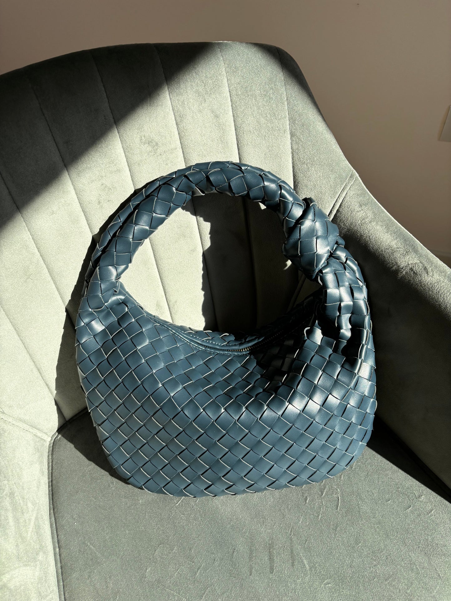 SOPHIE 36 cm – Handtasche mit Knoten