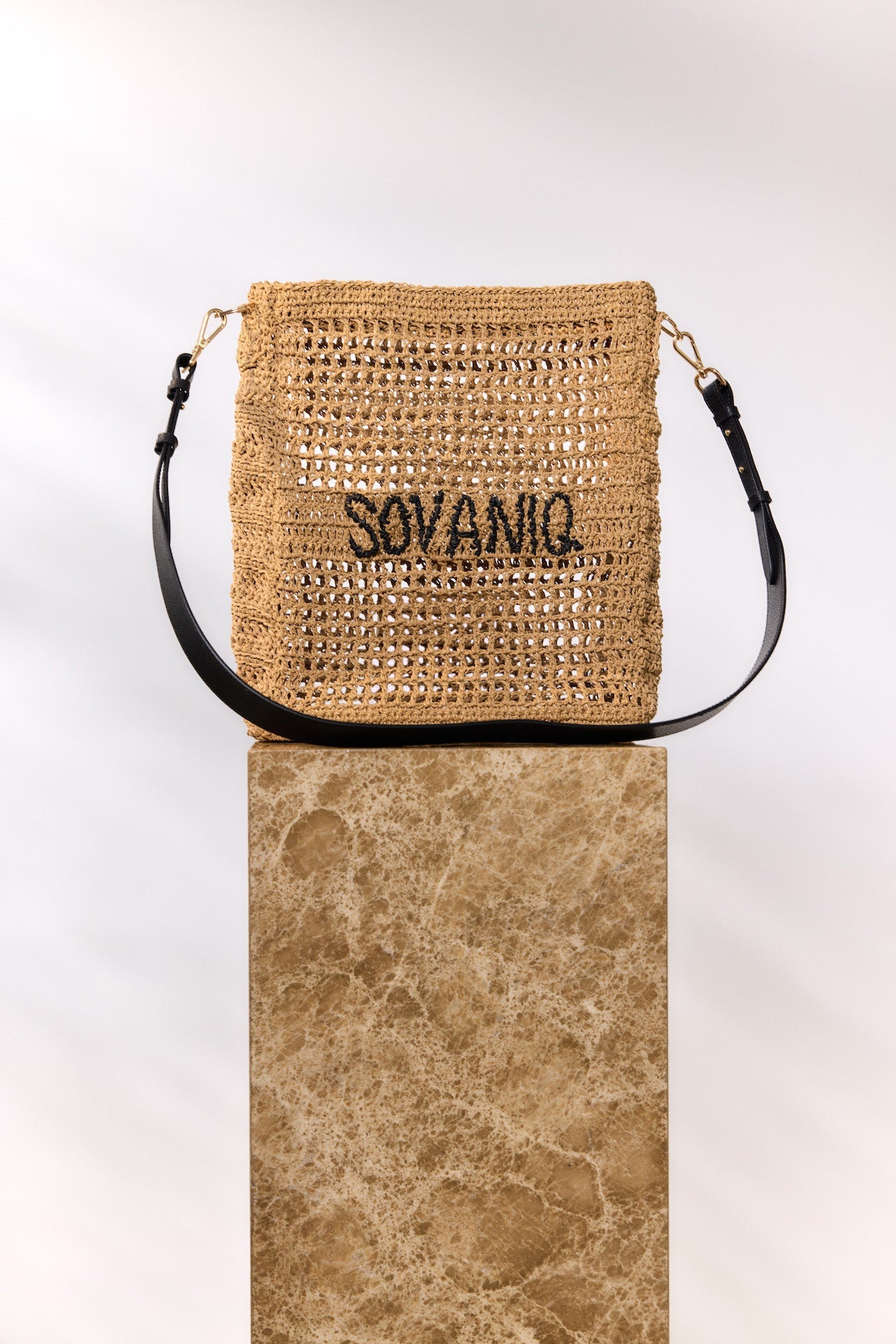 HARPER TASCHE