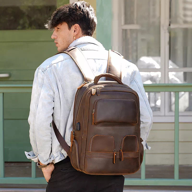 Großer Reiserucksack aus Crazy Horse Leder