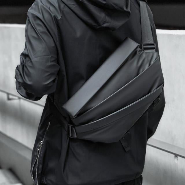 TuxodoBAG - Obsidian Sling Bag