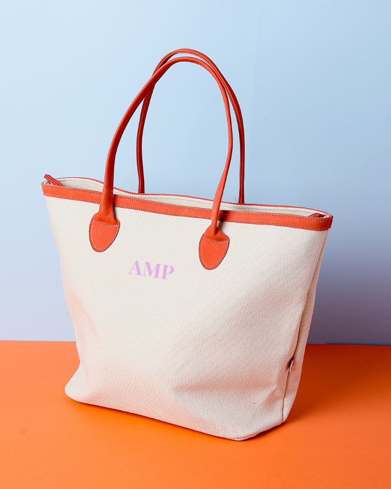 Ana Coral tote bag