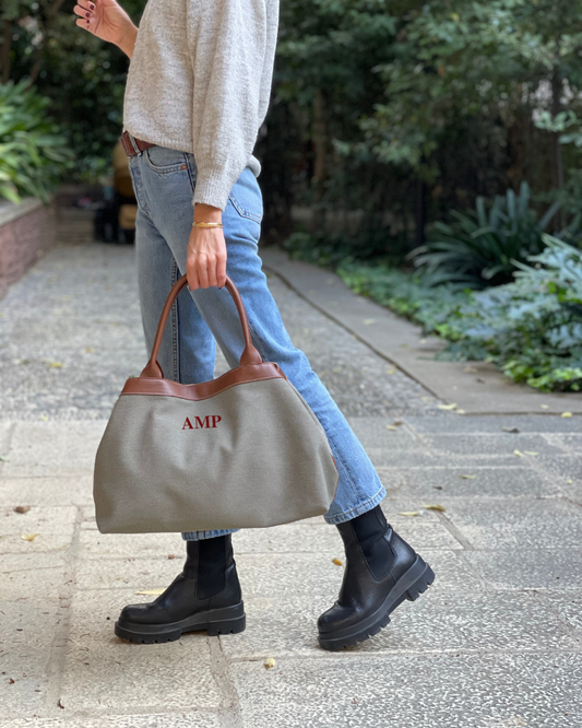 Khaki green canvas Pía bag