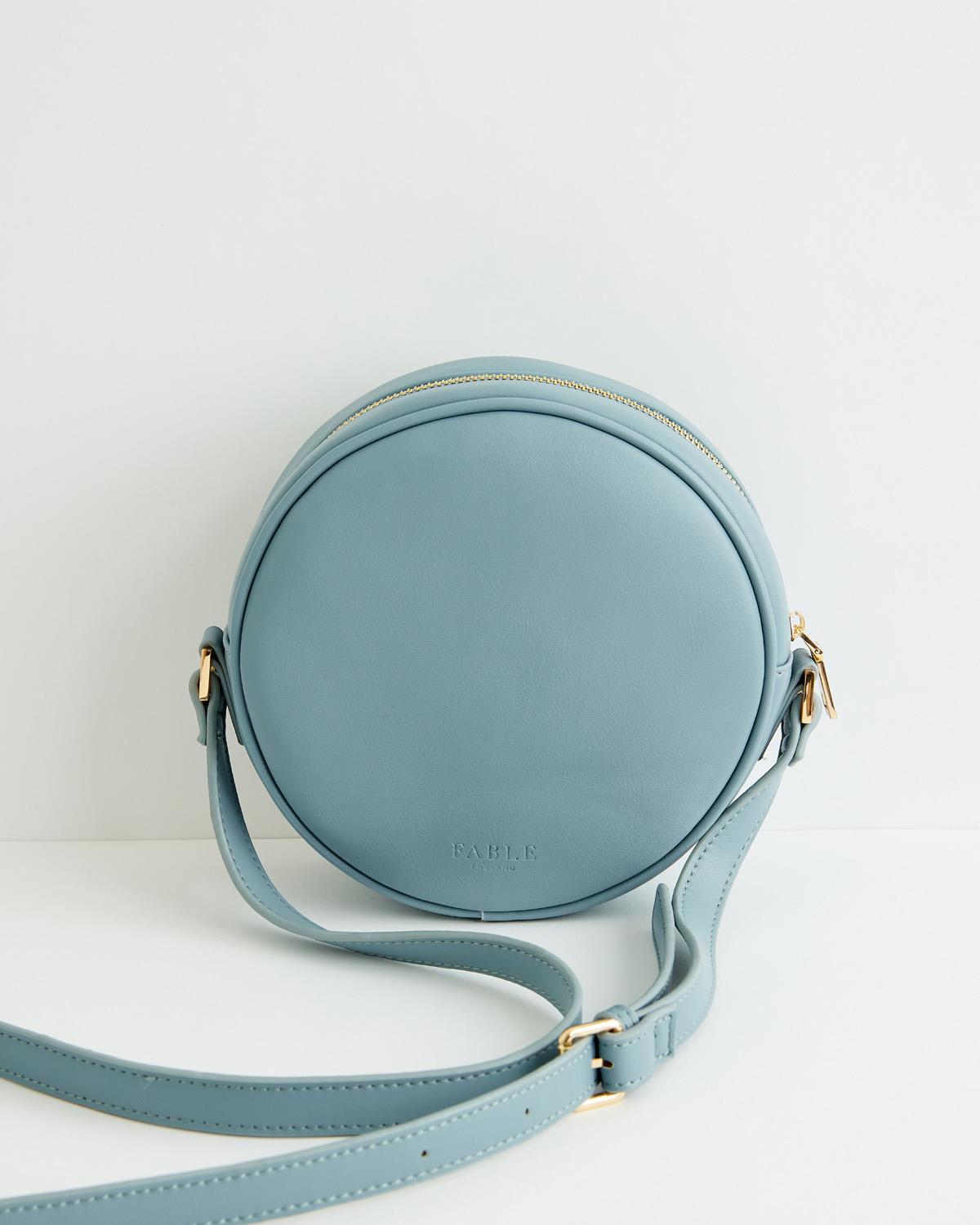 Chloe Circle Bag Bestickte Haselmaus Blau