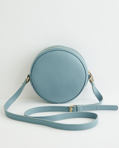 Chloe Circle Bag Bestickte Haselmaus Blau
