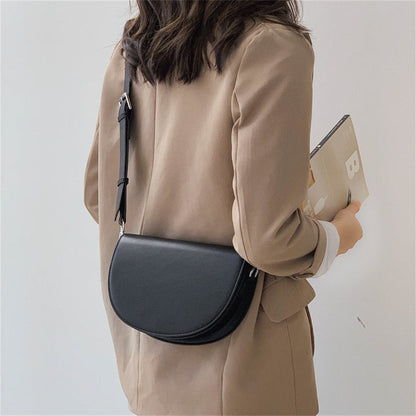 Minimal Half Moon Crossbody