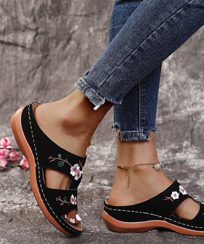 Bohemian Red Embroidered Faux Leather Splicing Wedge Slide Sandals