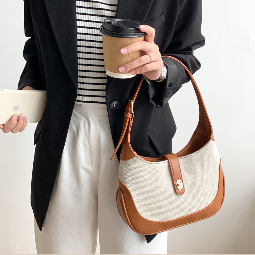 Cecil Canvas Shoulder Bag