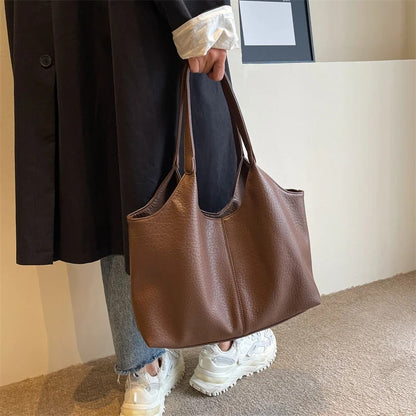 Olives Hobo Tote