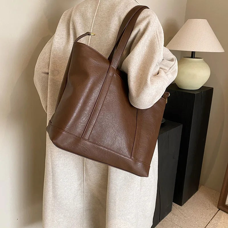 Olives Classic Tote