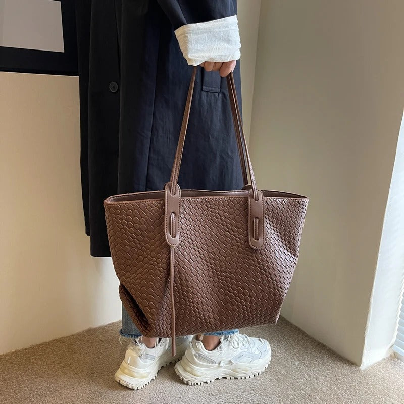 Olives Woven Tote