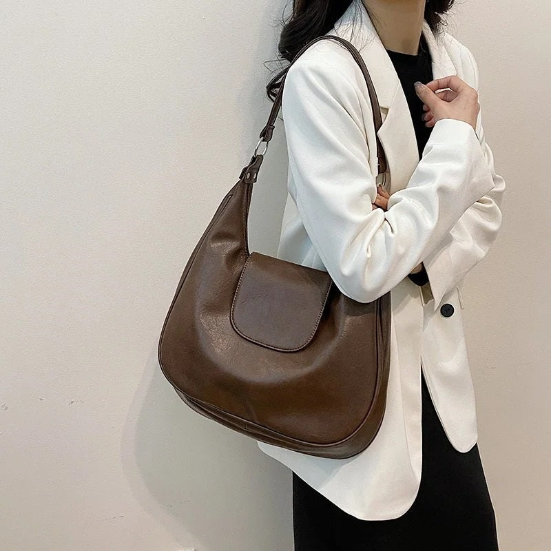 Edna Shoulder Bag