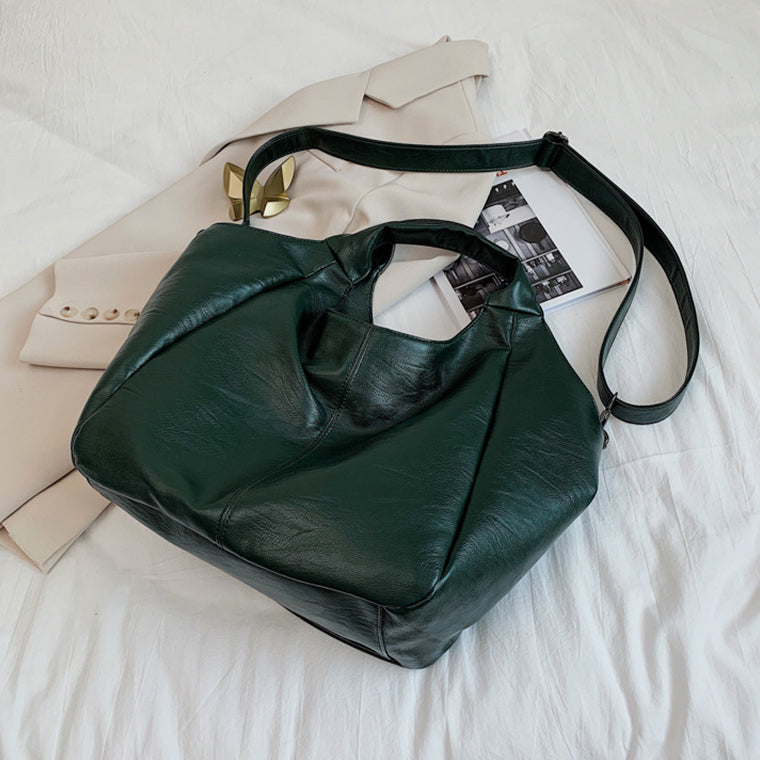 Betty Hobo Tote