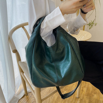 Betty Hobo Tote