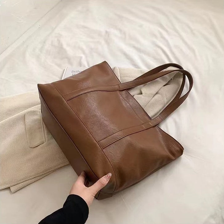 Olives Classic Tote