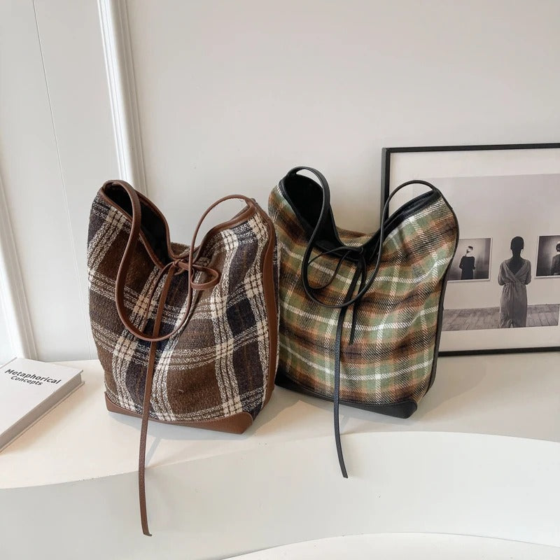 Plaid Bucket Bag