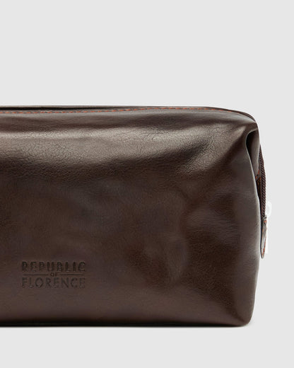 The Grand Dopp Kit Chocolate - toilet bag