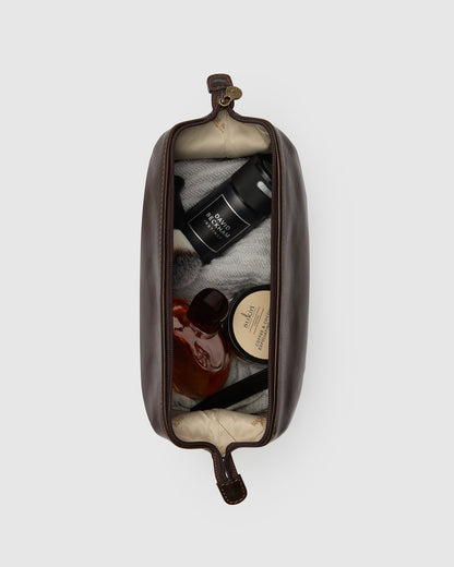 The Grand Dopp Kit Chocolate - toilet bag