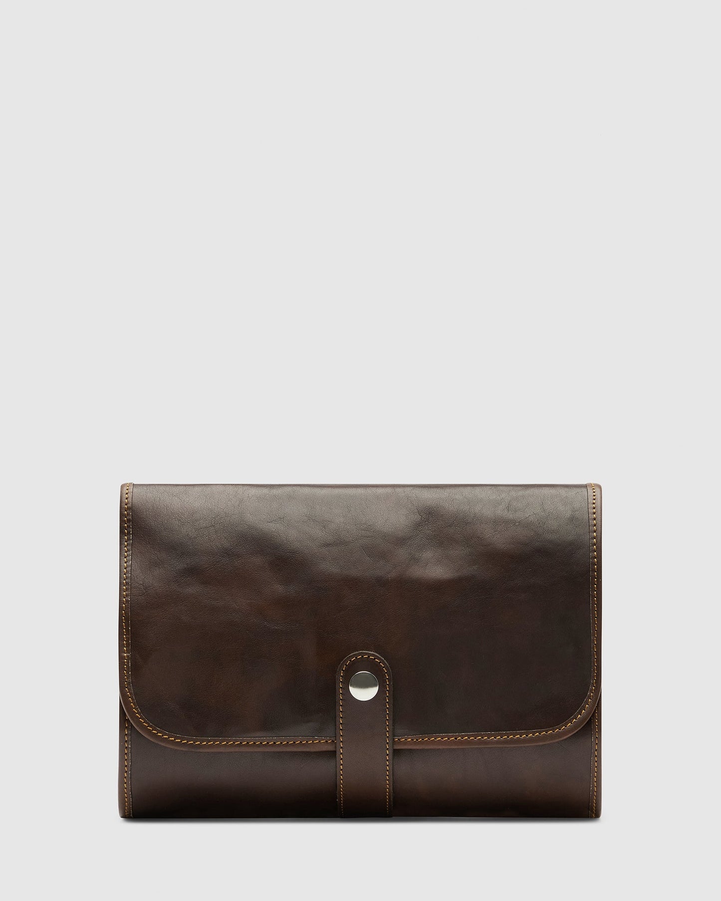 Hanging Dopp Kit Matt Chocolate