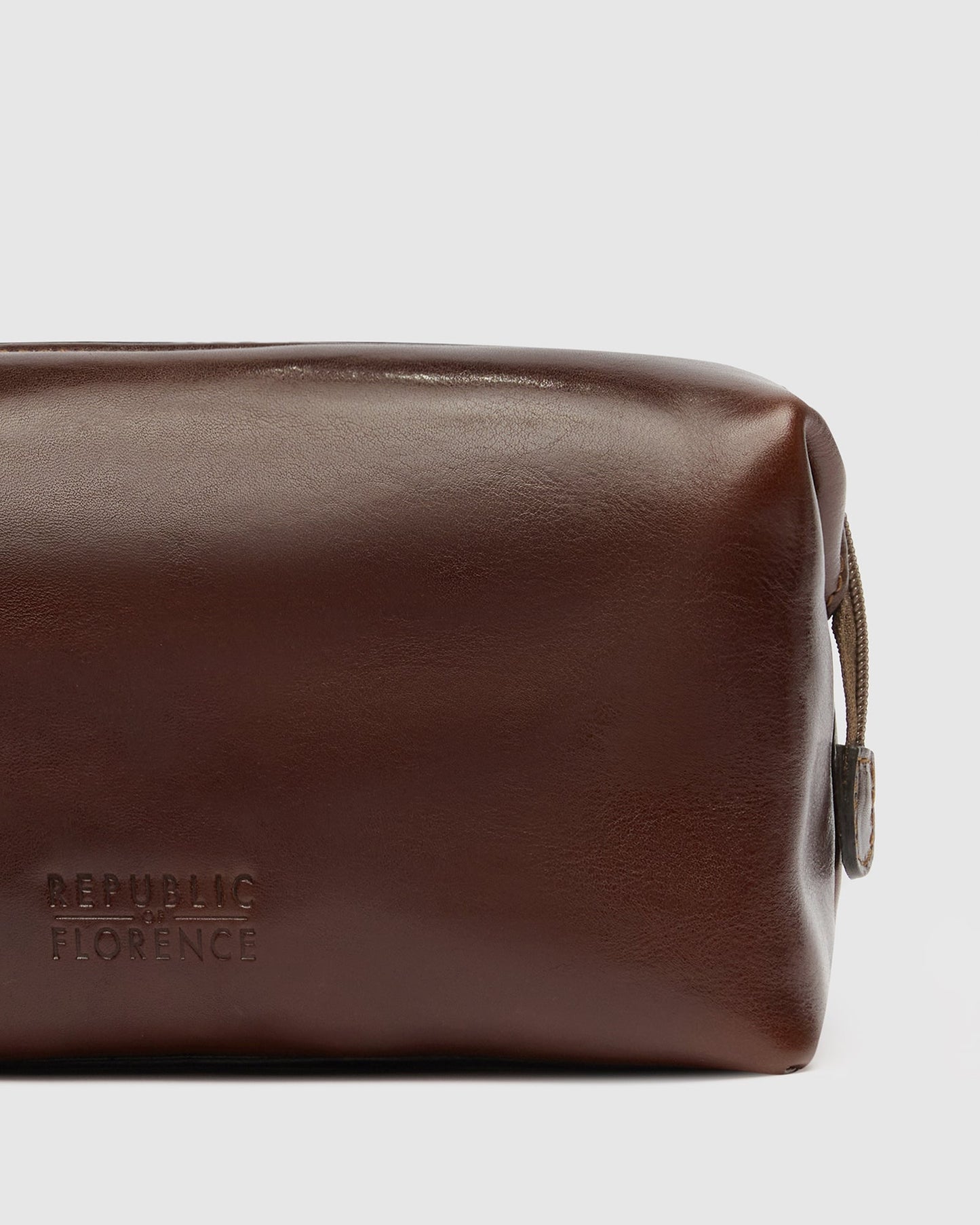 The Grand Dopp Kit Brown - toiletry bag