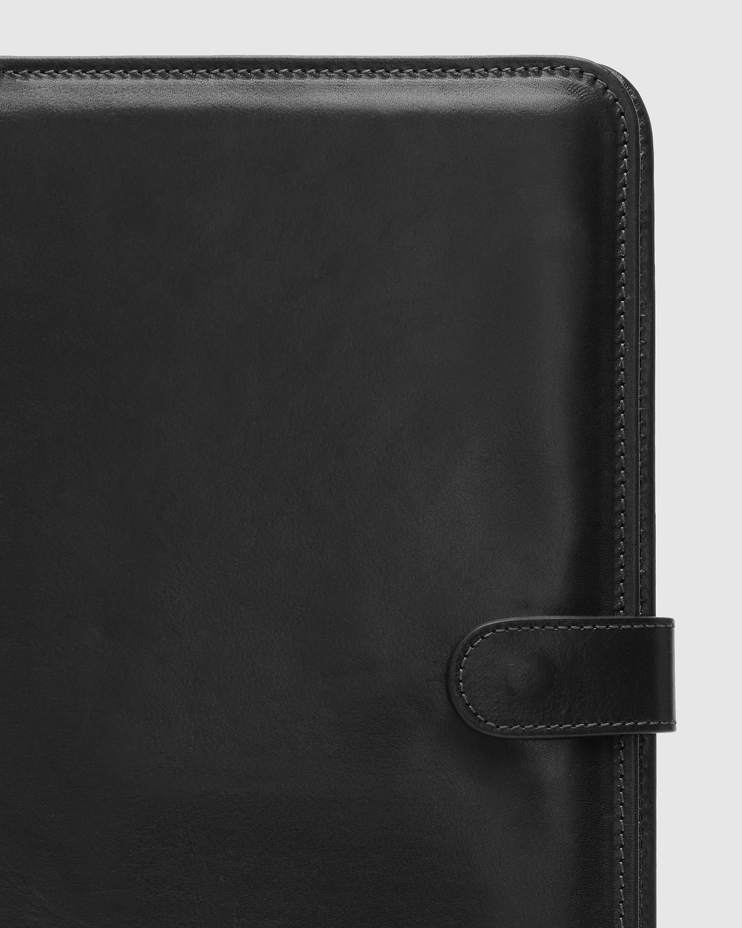 Imperial Black - Clip On Leather Compendium