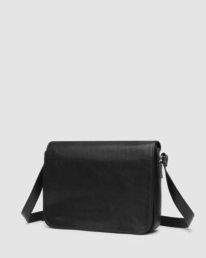 Julius Black - 15" Leather Messenger