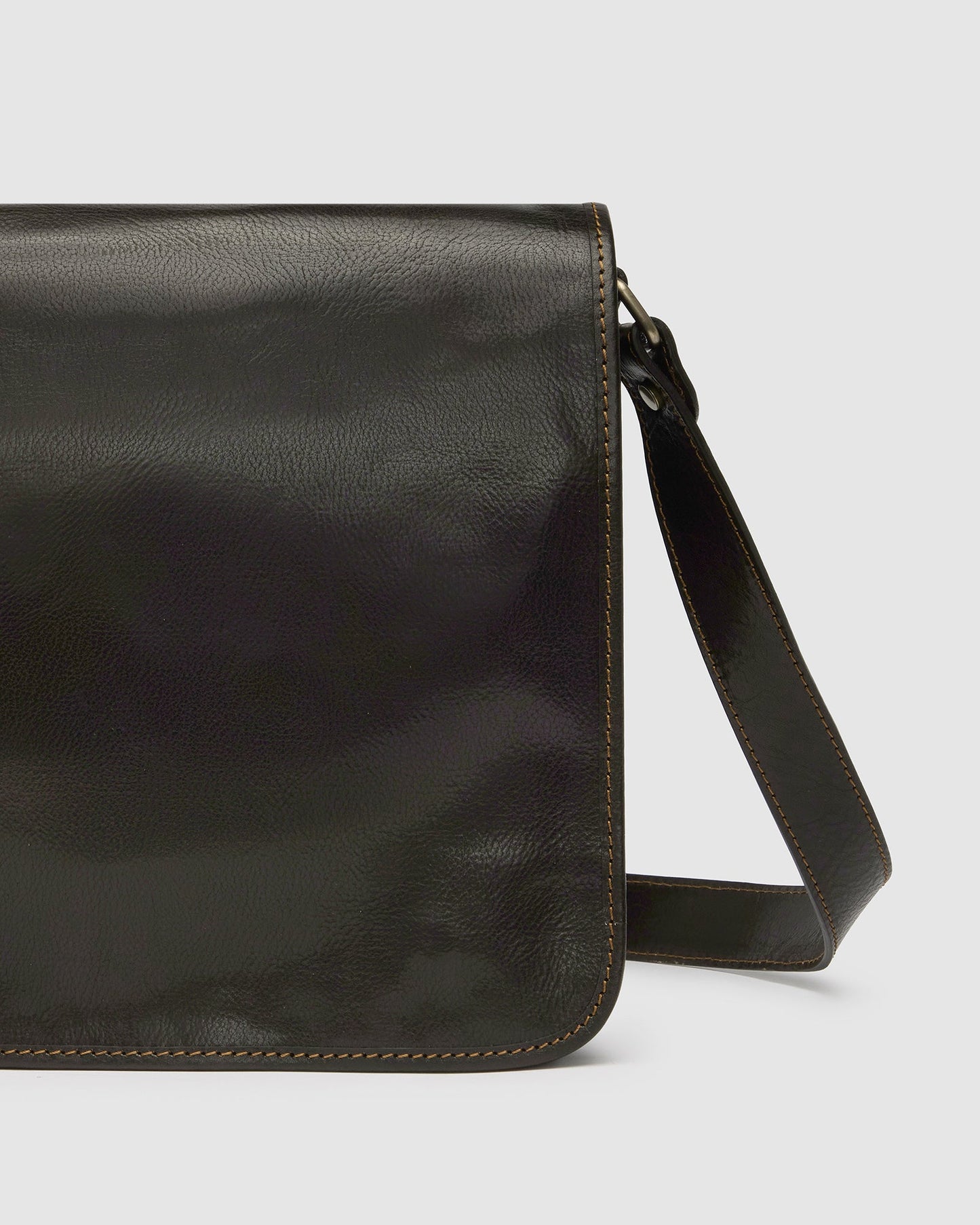 NERO Chocolate - Double Compartment Messenger