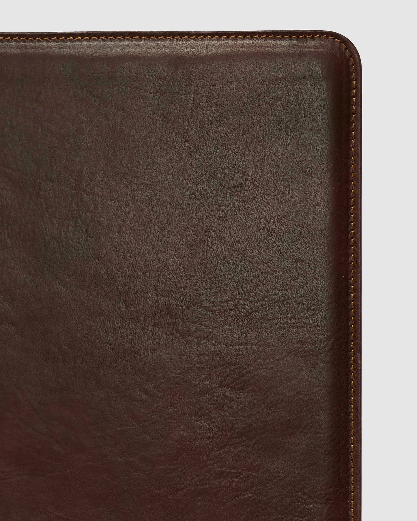 Folio Brown - Leather Compendium