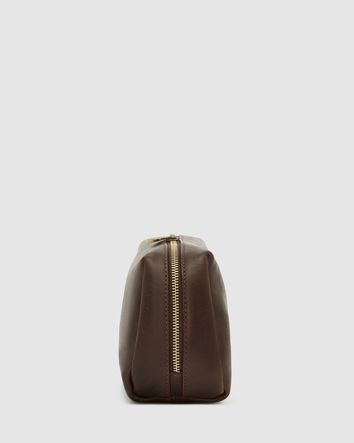 Otto Dopp Kit Matt Chocolate - Leather Toiletry Bag