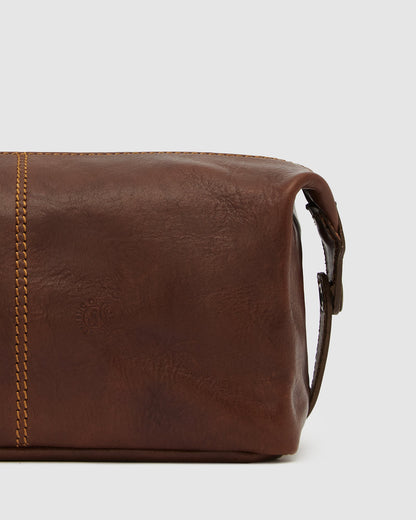 Tre Dopp Kit Matt Brown  - toilet bag