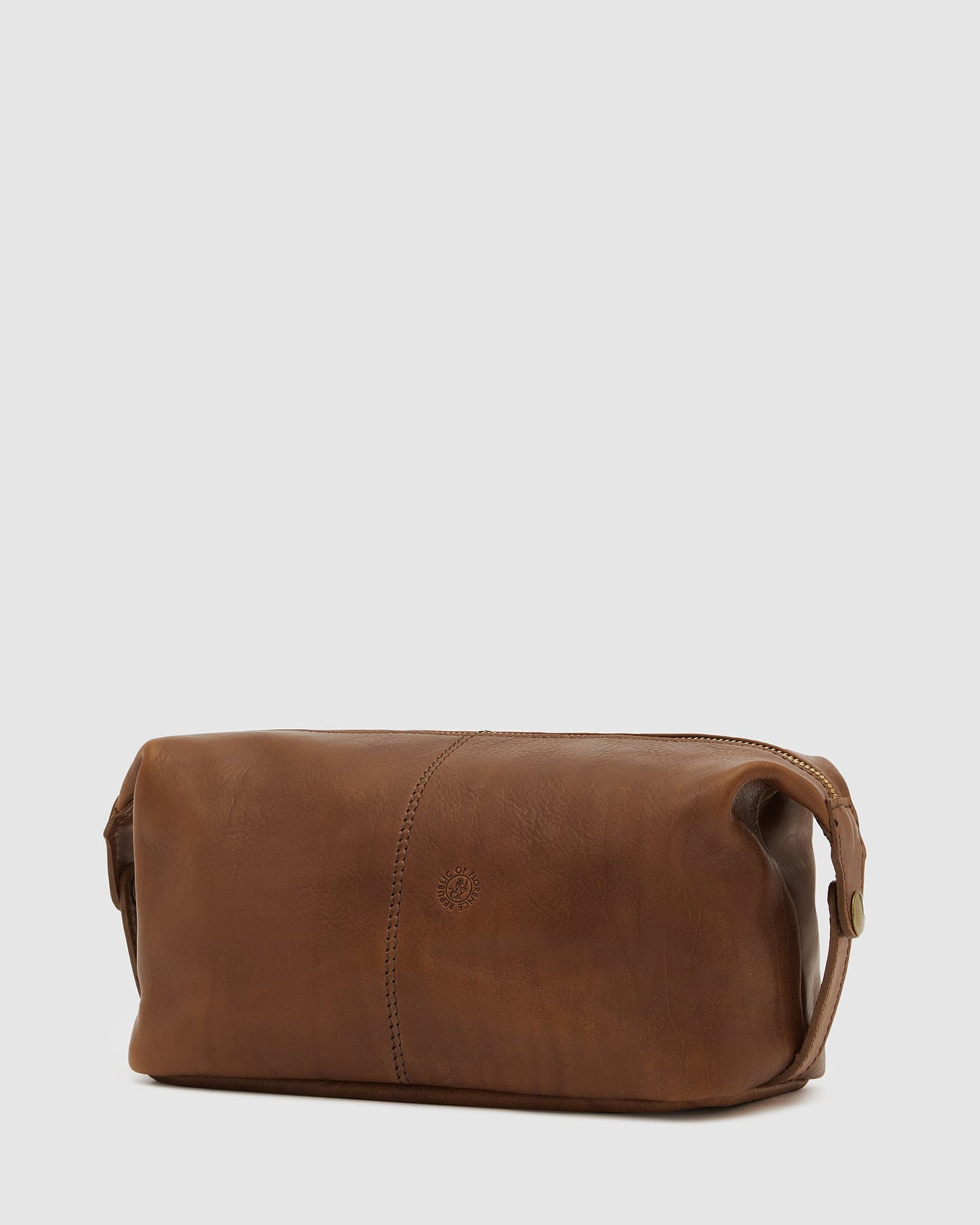 Tre Dopp Kit Matt Tan - toilet bag