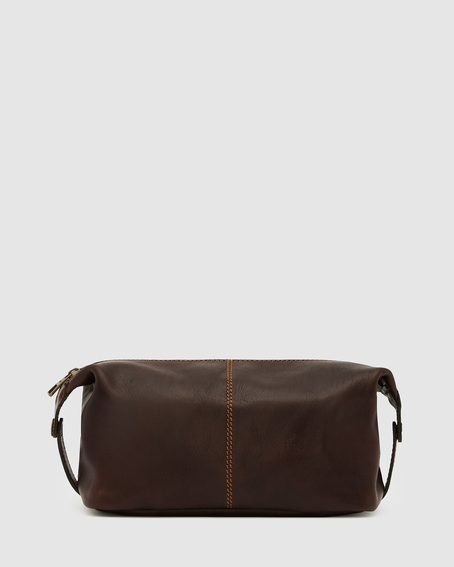 Tre Dopp Kit Matt Chocolate - toilet bag