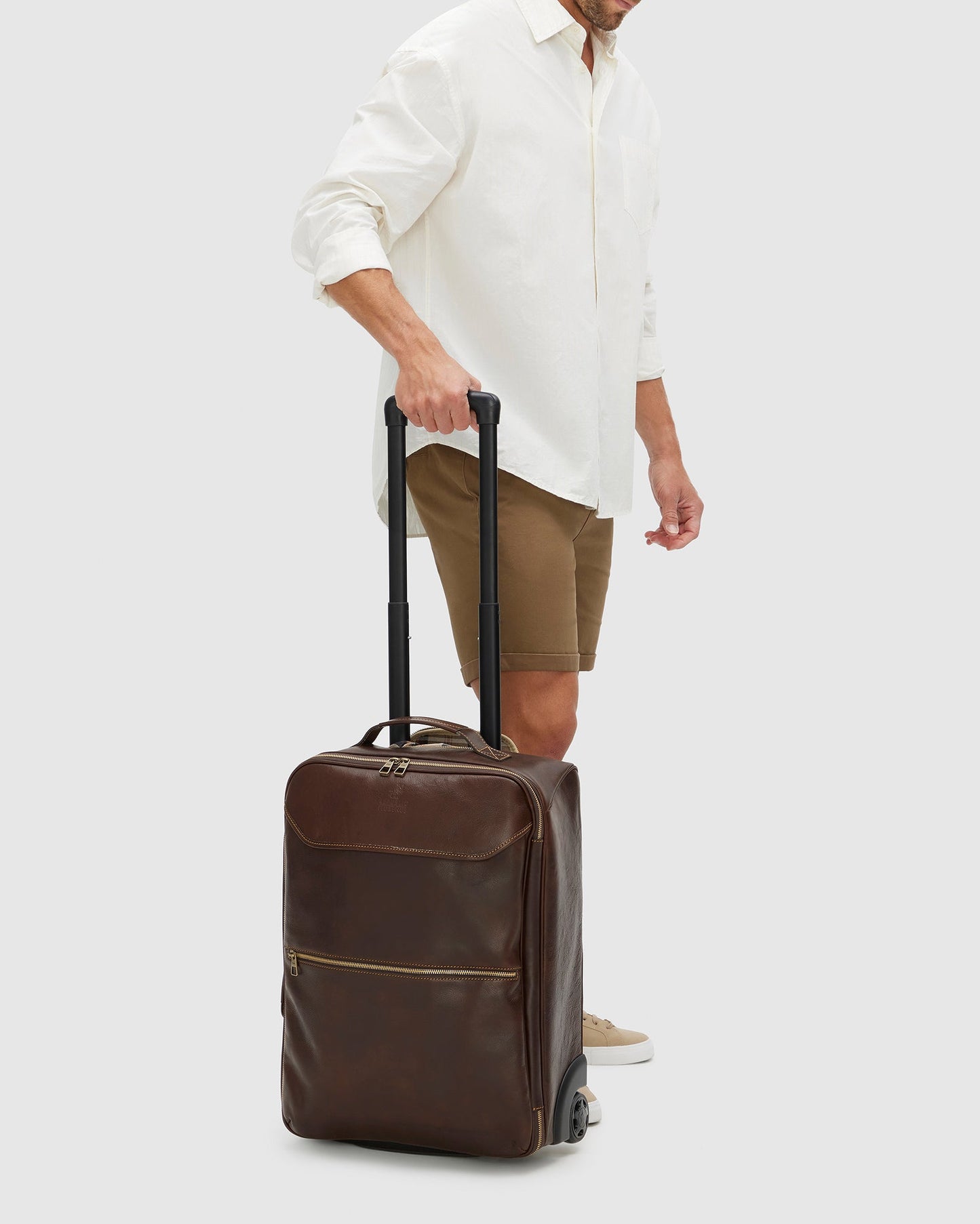 Kino Matt Chocolate  - Wheeled Leather Trolley Case