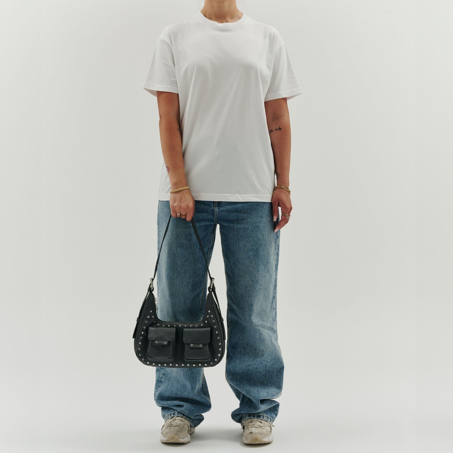 Sally Small Rivet Pure Dunkelgrau mit Silber