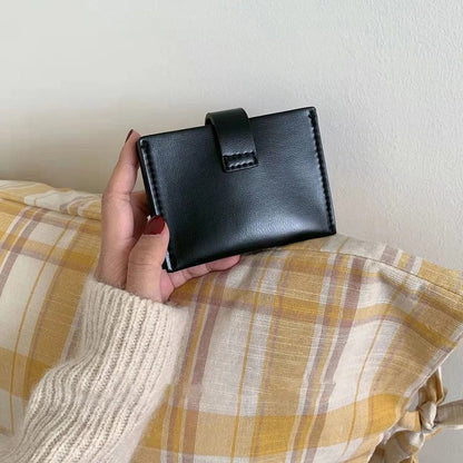 Olives Turn Lock Wallet