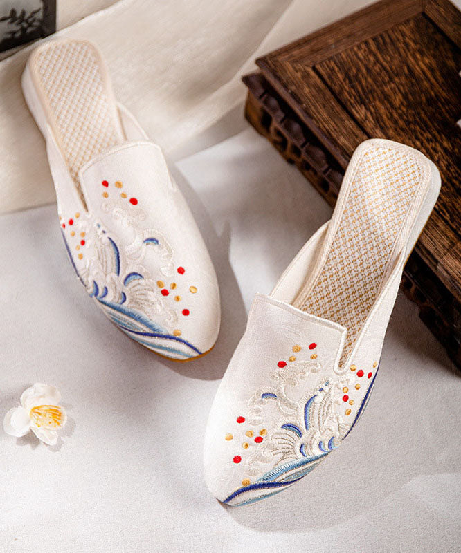 White Embroidered Cotton Fabric Chinese Style Splicing Flat Slide Sandals