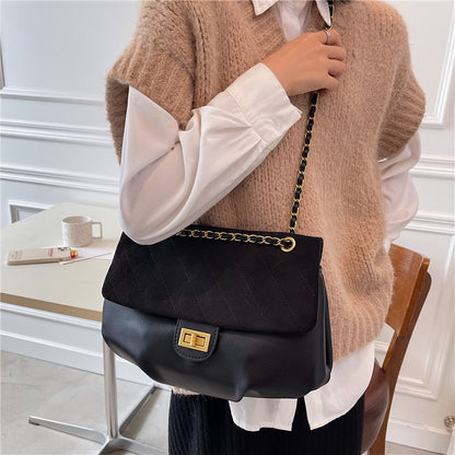 Gabby Shoulder Bag