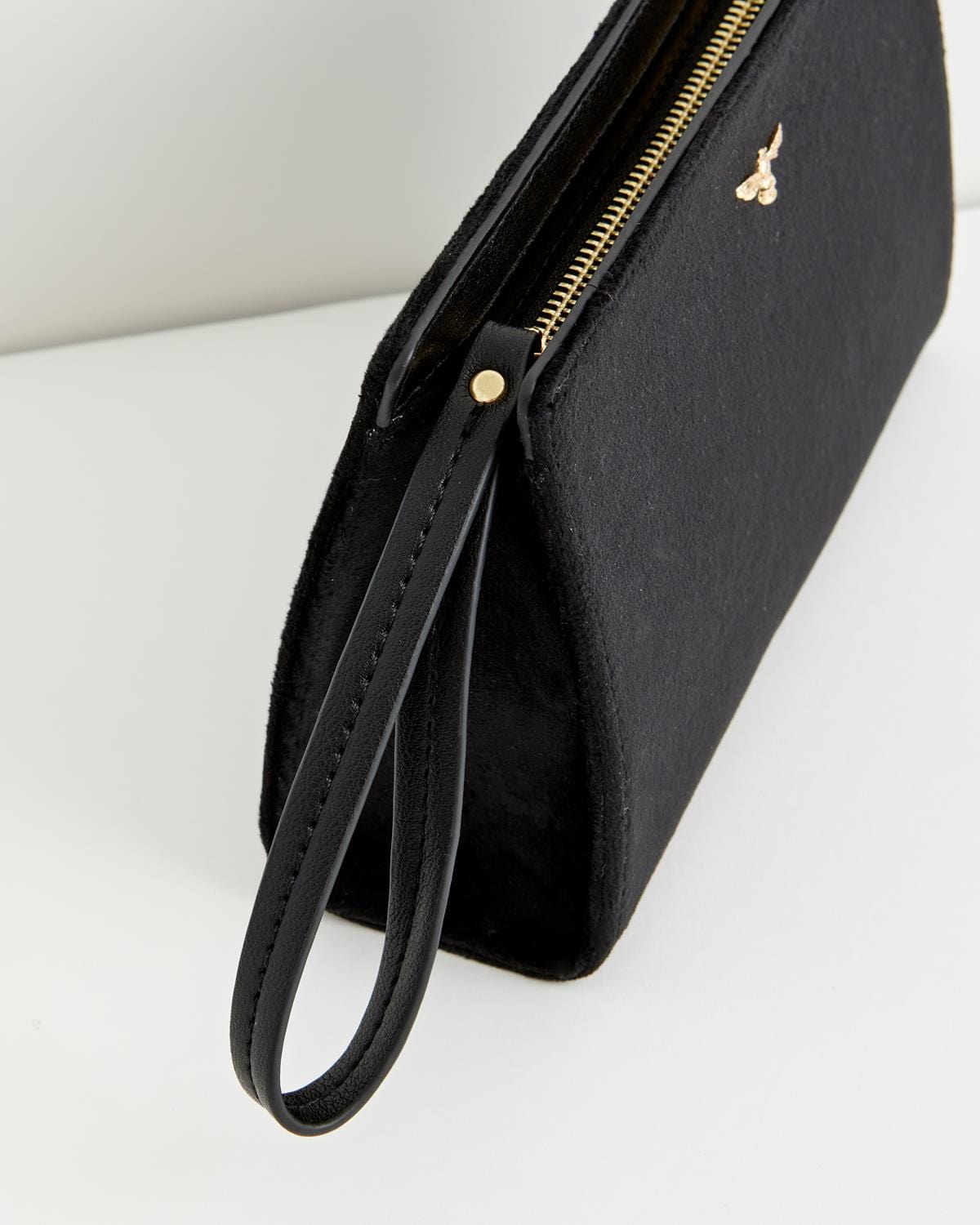 Bonnie Velvet Wristlet Pouch - Black