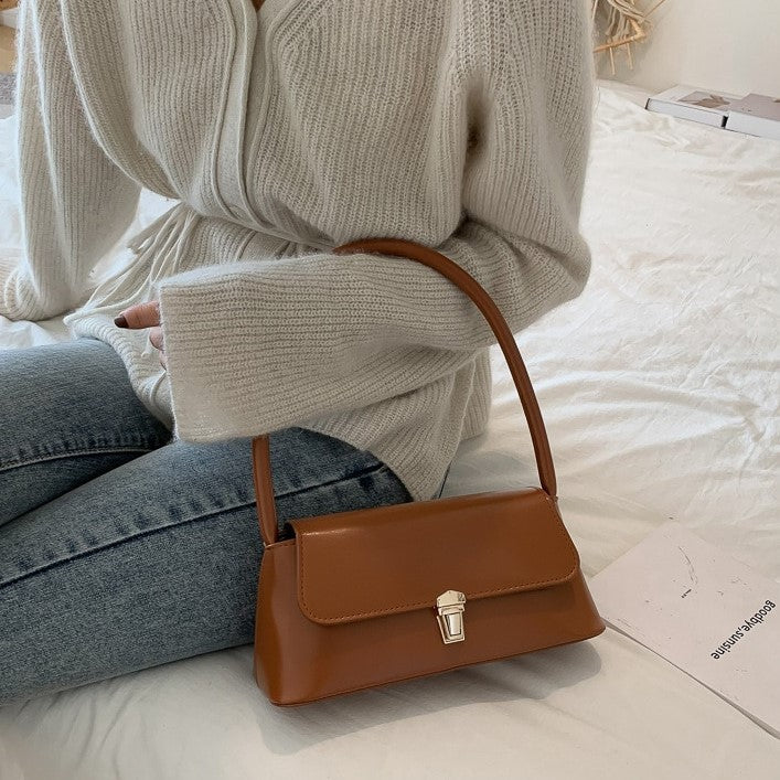 Mae Shoulder Bag