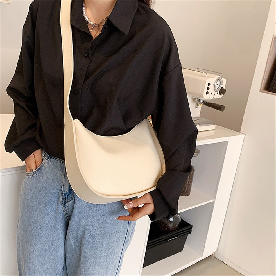 Minimal Hobo Bag