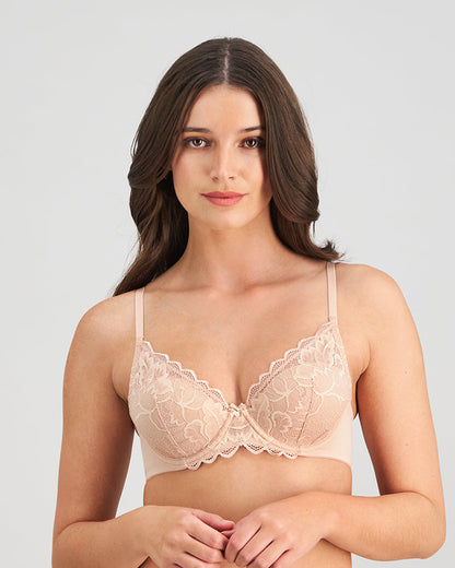 Embrace Full Coverage Contour Bra