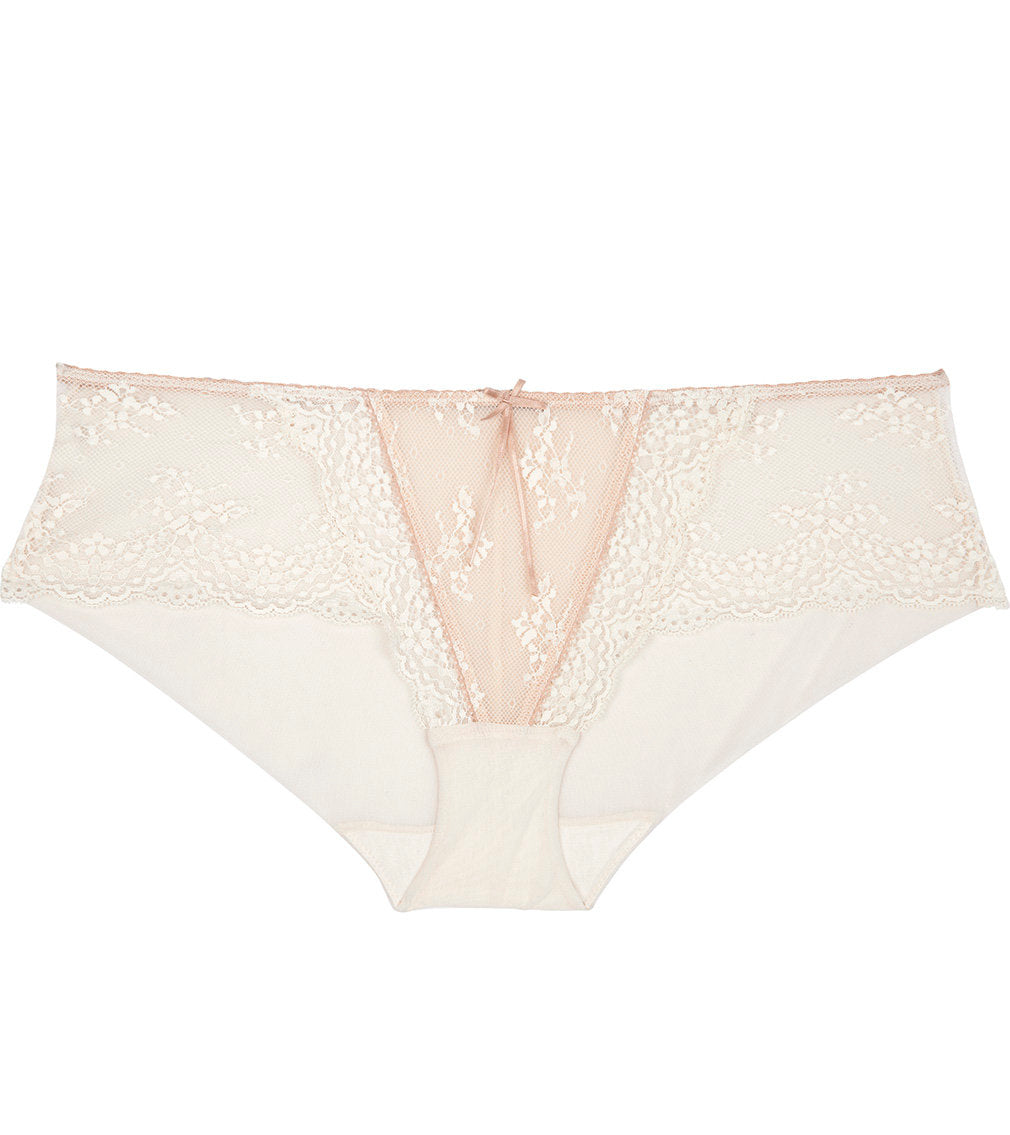 Sofia Boyleg Brief